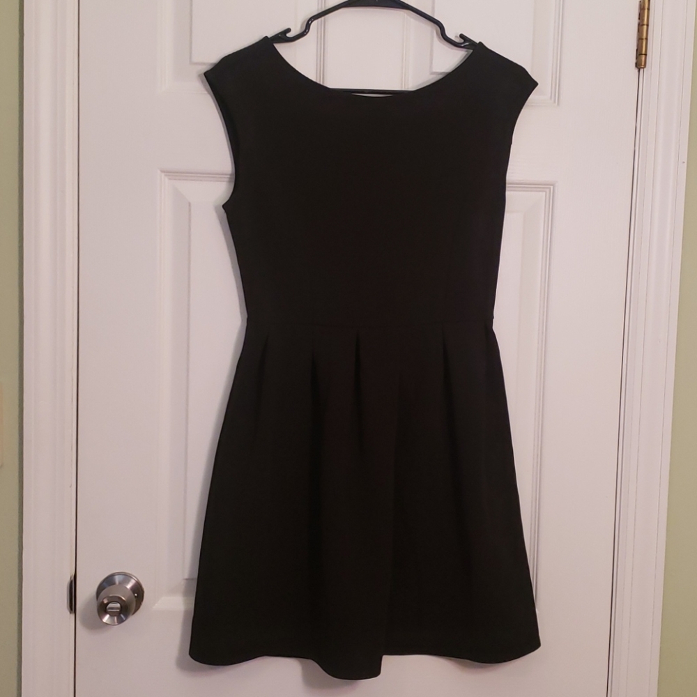 One Clothing Dress